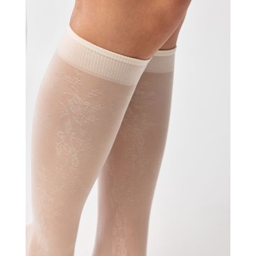 Nola virágmintás térdfix 30den cream 8881-6100